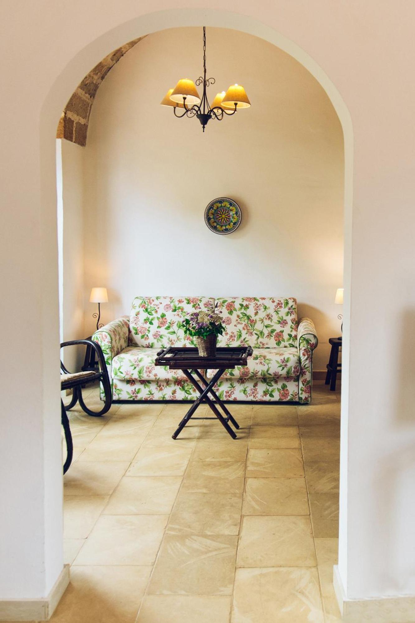 Tenuta Afra Squinzano エクステリア 写真
